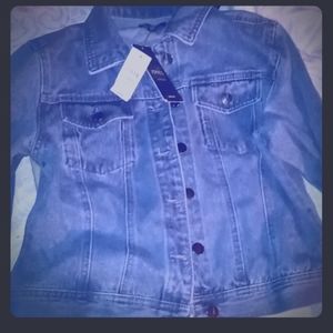 NWT 25$ very Nice Lady's Blue Jean Jacket